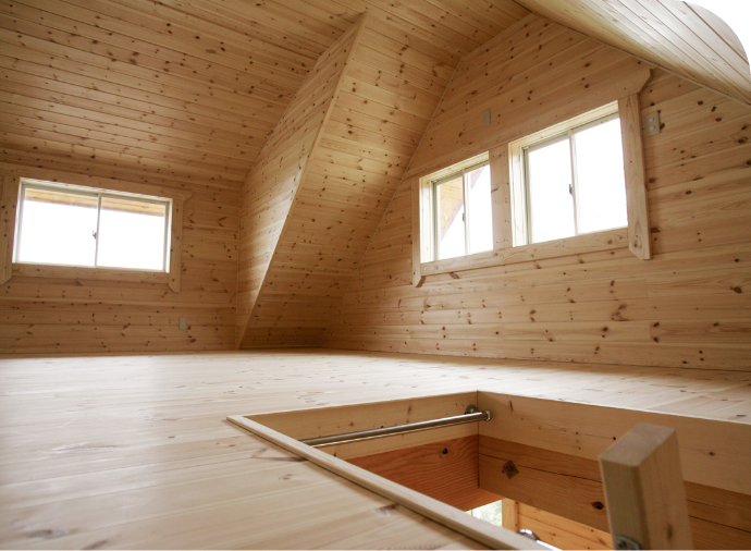 ウッディフロアー